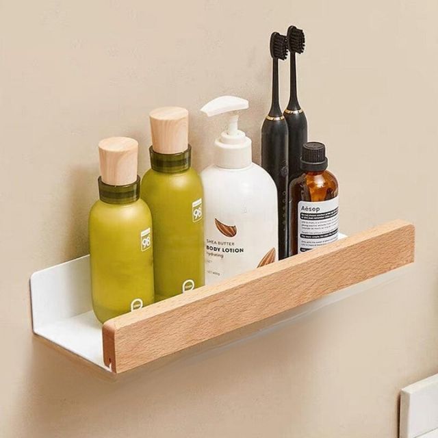 solid-wood-wall-shelf-with-modern-minimalist-design-img2.jpg