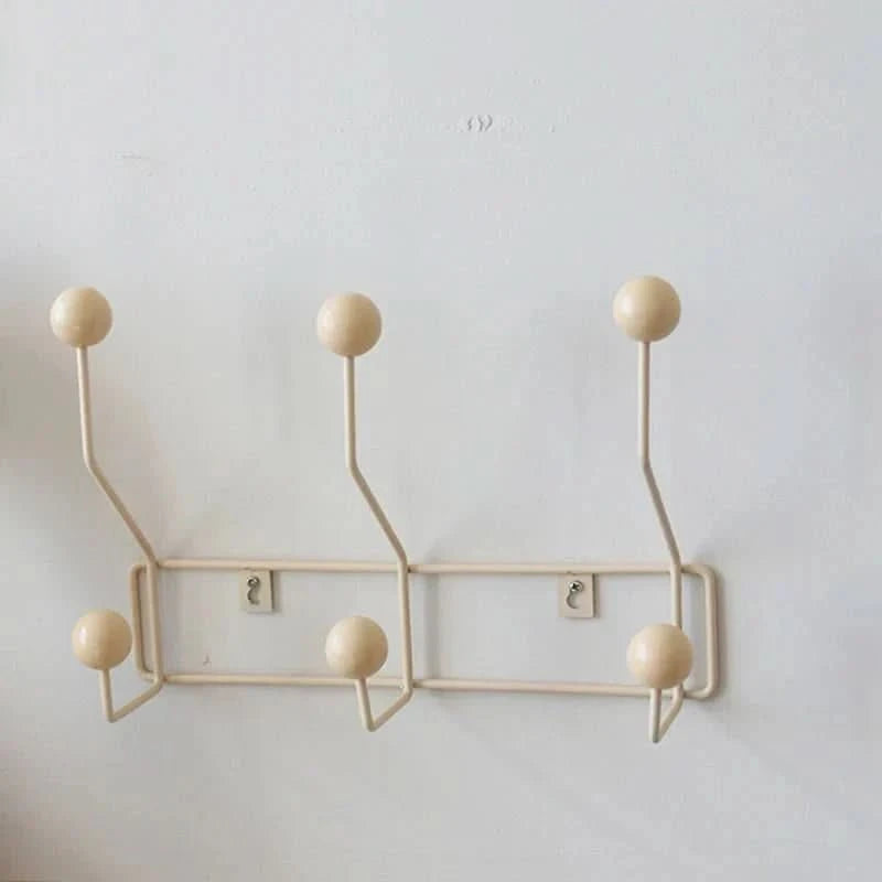 vintage-cast-iron-wall-hooks-for-entryway-storage-img4.webp