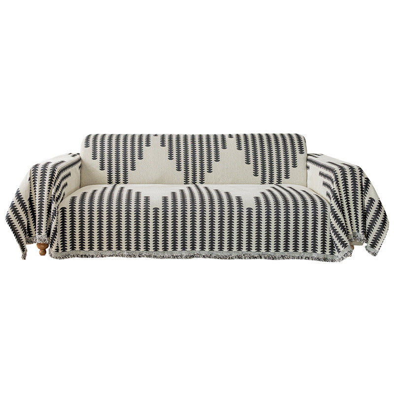 washable-anti-scratch-double-sided-chenille-pet-couch-cover-img15.jpg