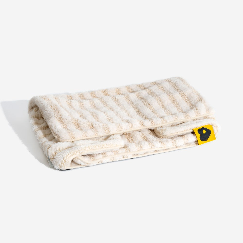 washable-double-layer-faux-lambswool-dog-cat-sofa-bed-img23.jpg