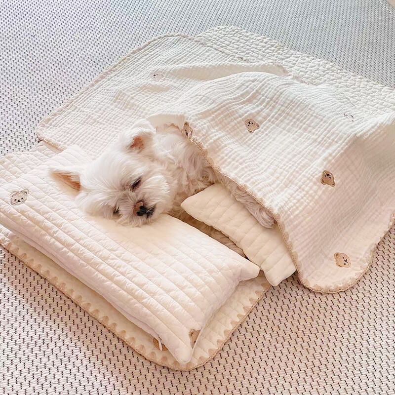 washable-embroidered-cotton-dog-cat-bed-set-with-pillow-quilt-img4.jpg