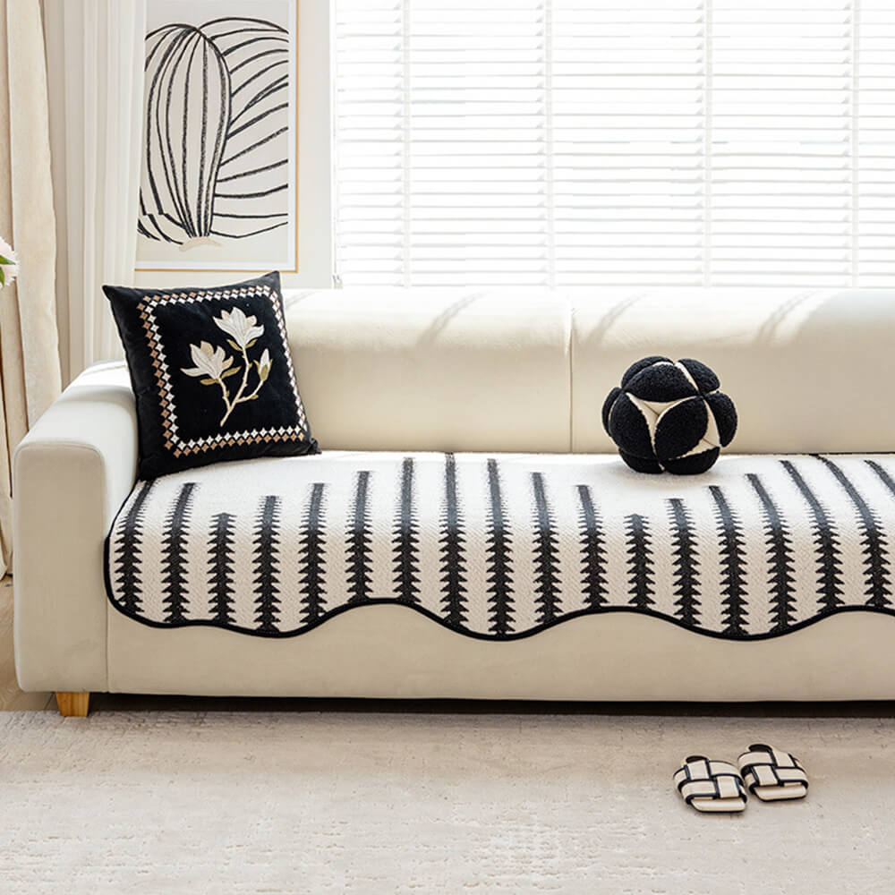 washable-plush-chenille-dog-cat-couch-cover-with-wavy-edges-img3.jpg