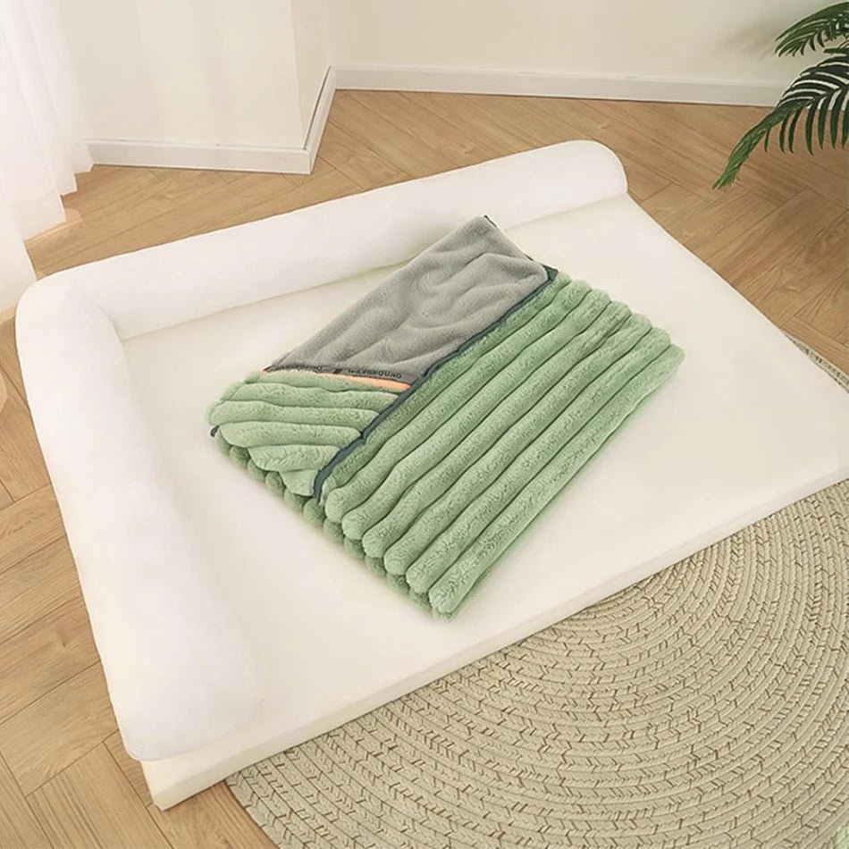 washable-plush-double-sided-dog-bed-with-removable-cover-img10.webp
