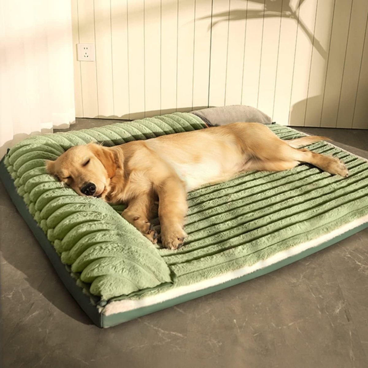 washable-plush-double-sided-dog-bed-with-removable-cover-img7.jpg