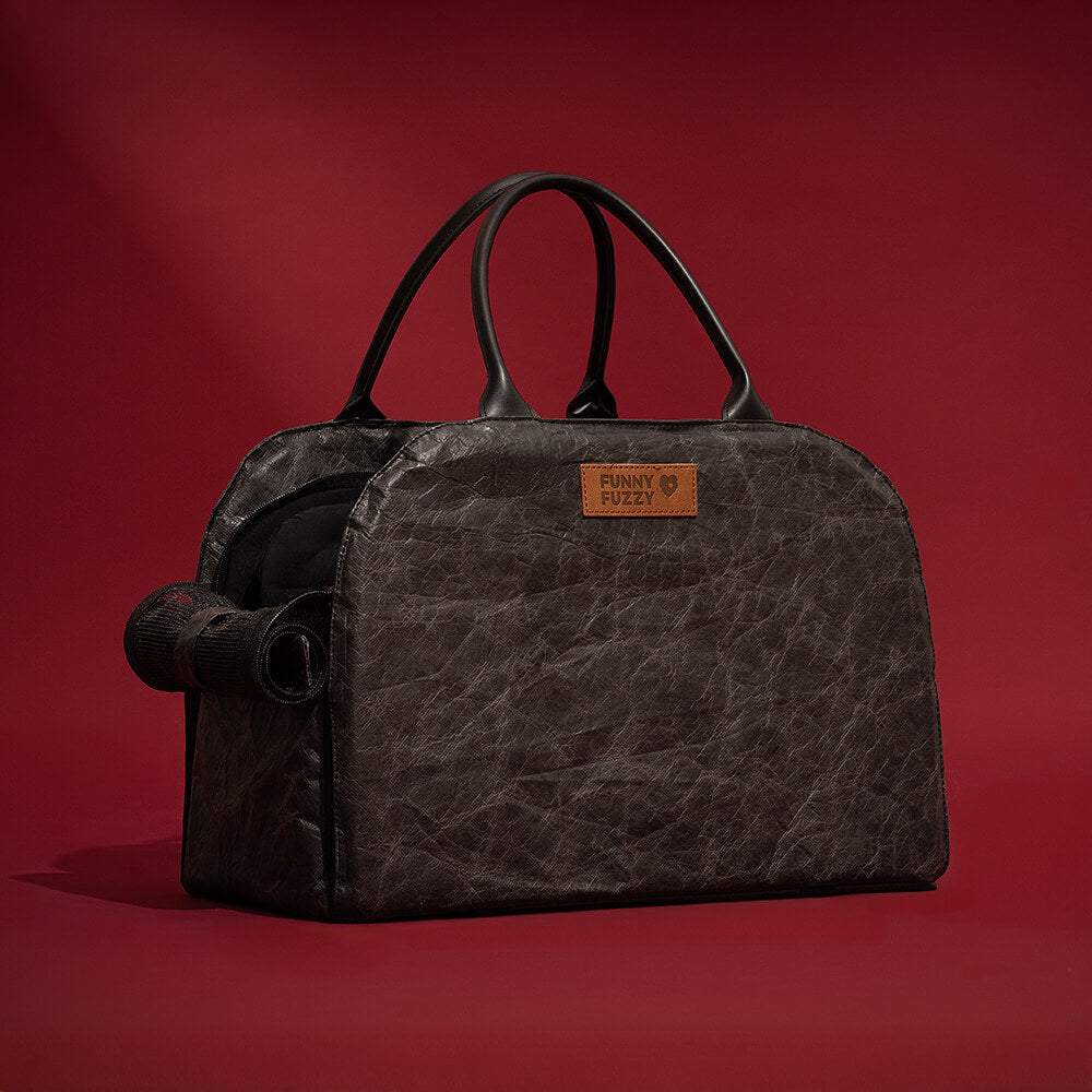 waterproof-breathable-mesh-expandable-dog-cat-carrier-for-travel-img26.jpg