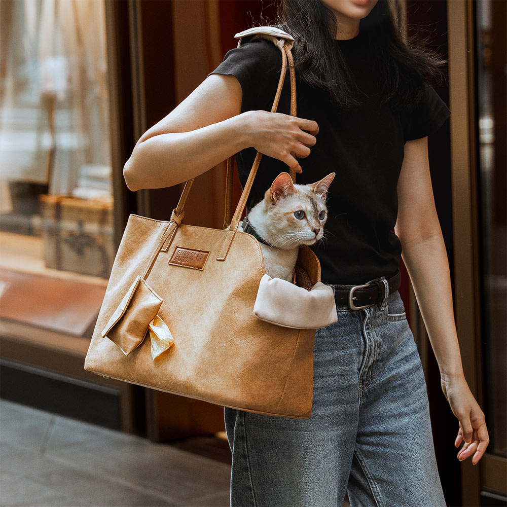 waterproof-breathable-mesh-expandable-dog-cat-carrier-for-travel-img5.jpg
