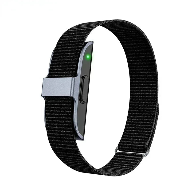 waterproof-fitness-tracker-with-pedometer-heart-rate-monitor-ip68-bluetooth-5-0-img2.webp