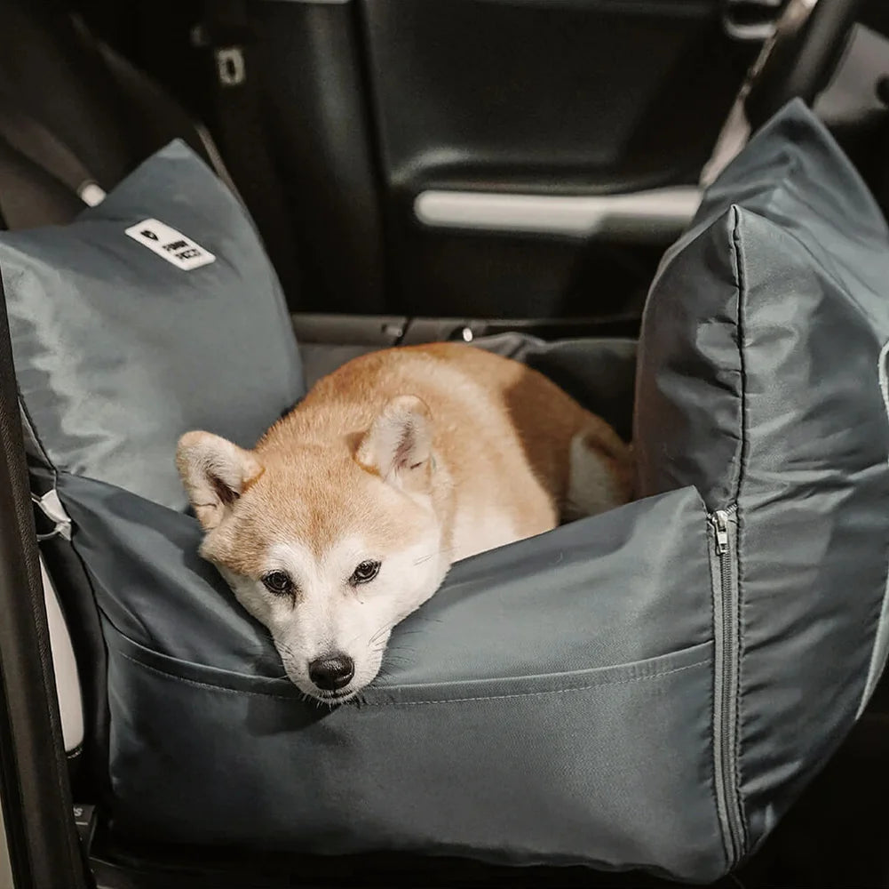 waterproof-non-slip-oxford-dog-car-seat-bed-with-removable-washable-cover-img6.webp