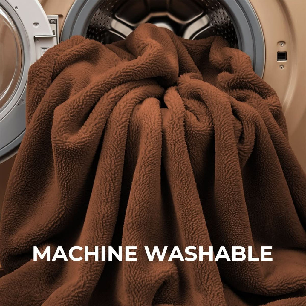 waterproof-protective-blanket-queen-size-soft-durable-easy-care-img8.jpg