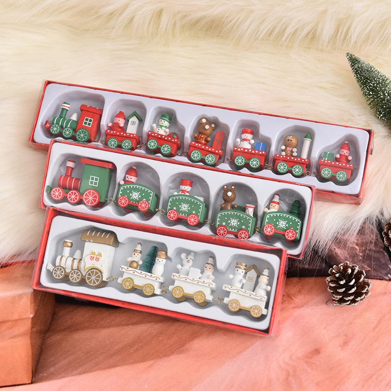 wooden-christmas-train-figure-set-santa-friends-img2.webp