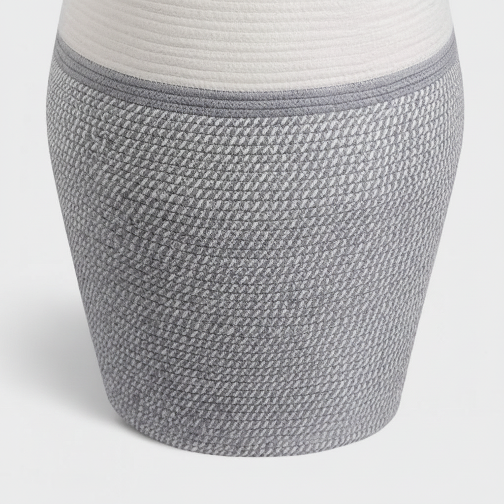 woven-laundry-basket-with-side-handles-breathable-large-capacity-img3.png